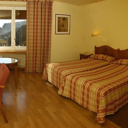 Hotel Abad Cisneros Барселона Экстерьер фото